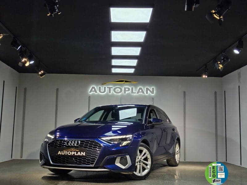 AUDI A3 Sportback 30 TFSI — foto 1