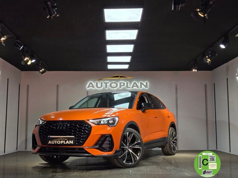 AUDI Q3 Sportback Black line 35 TDI S tronic — foto 1